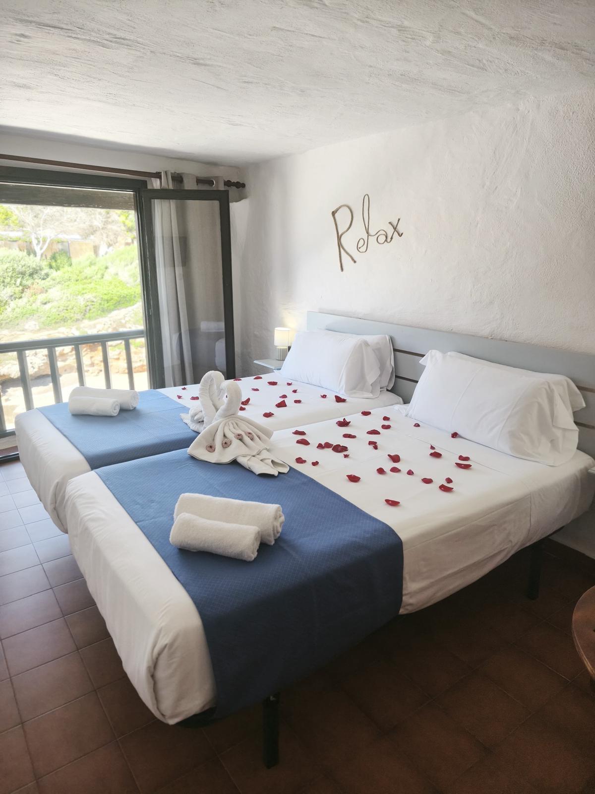 WhatsApp Image 2025-10-23 at 16.57.41-2